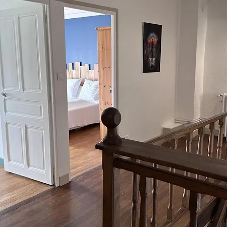 Hébergement de vacances En Montagne Bourbonnaise Avec Jardin, Animaux Admis, Wifi Et Parking - Fr-1-489-458 *