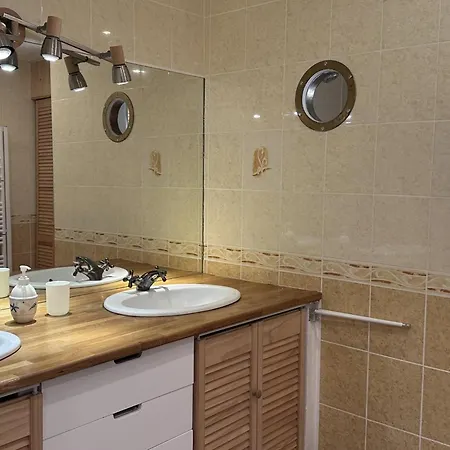 En Montagne Bourbonnaise Avec Jardin, Animaux Admis, Wifi Et Parking - Fr-1-489-458 Laprugne